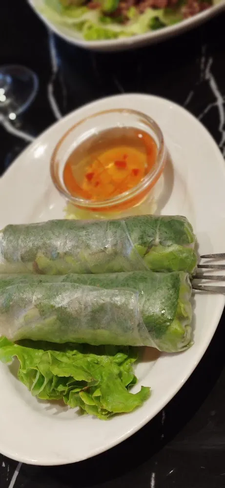 Rouleaux de Printemps Au Bœuf Citronnelle